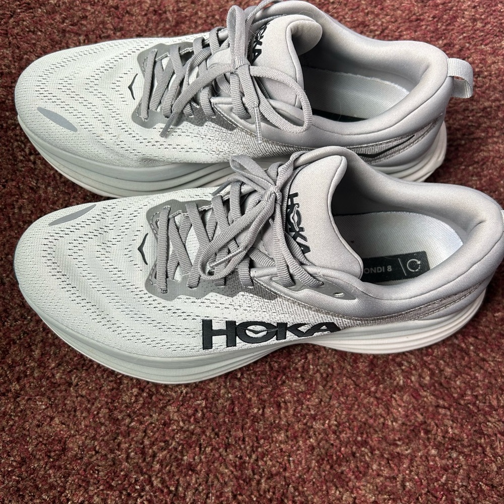 Men’s Hoka Bondi 8 10 wide/2E.  Hardly worn, in great condition!